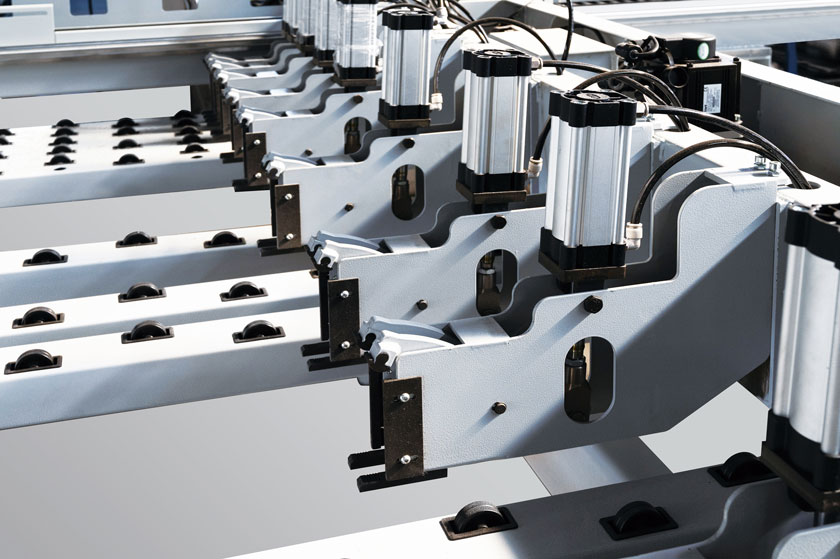 APS628L 电子开料锯